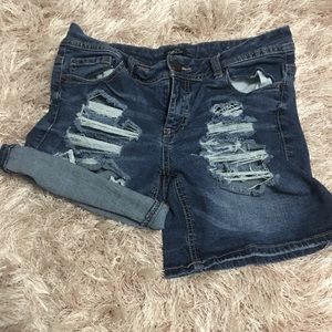 distressed jean shorts